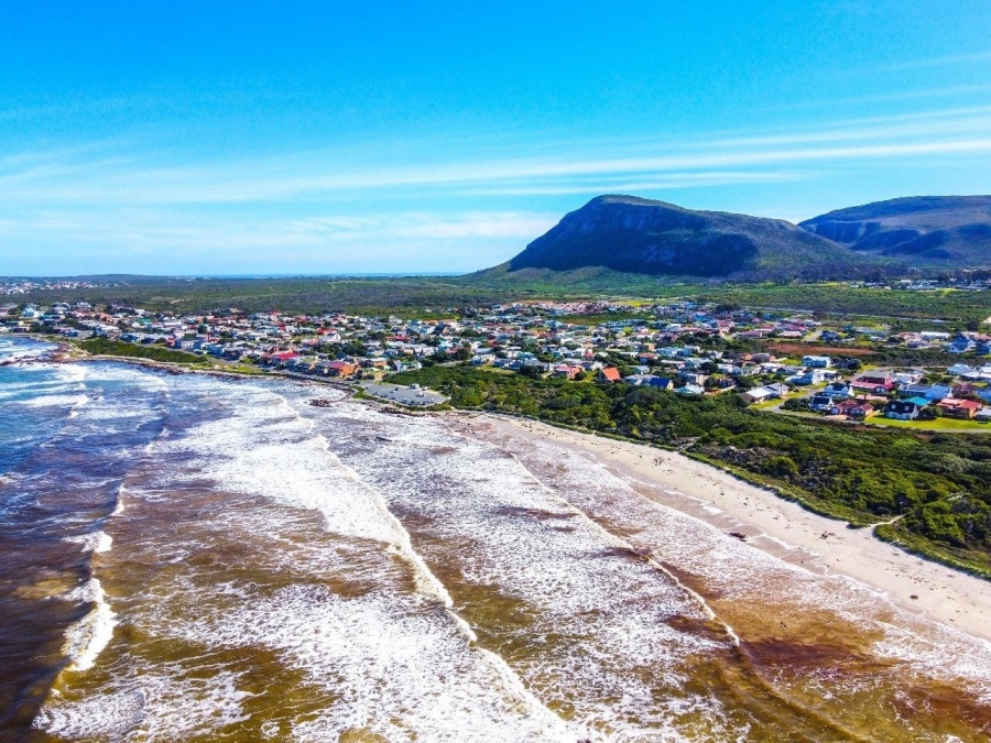 4 Bedroom Property for Sale in Franskraal Western Cape